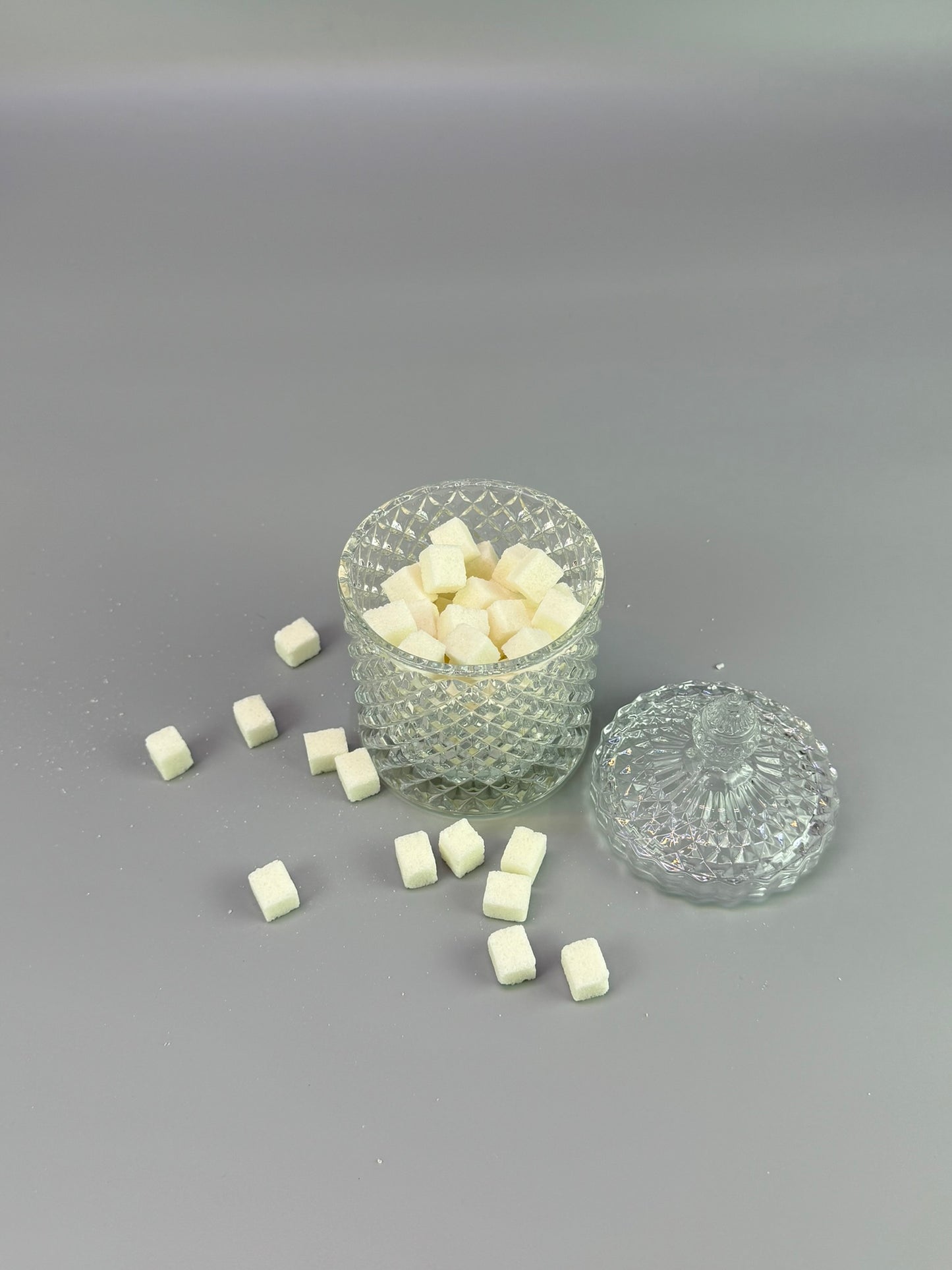 Kesme Kapaklı Cam Şekerlik