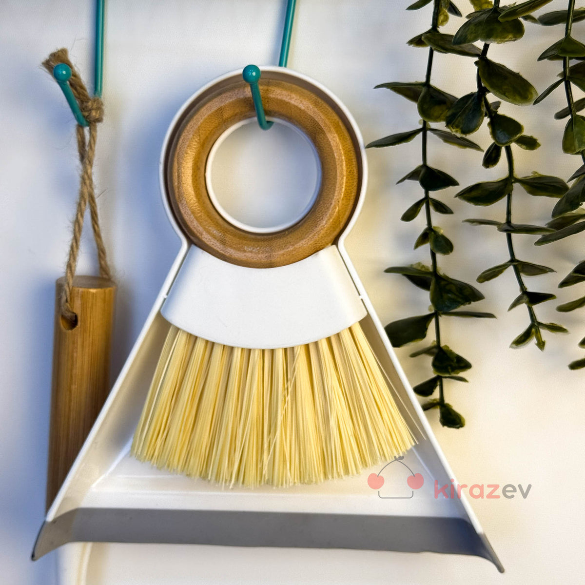 Ahşap Saplı Mini Faraş Seti – Asılabilir