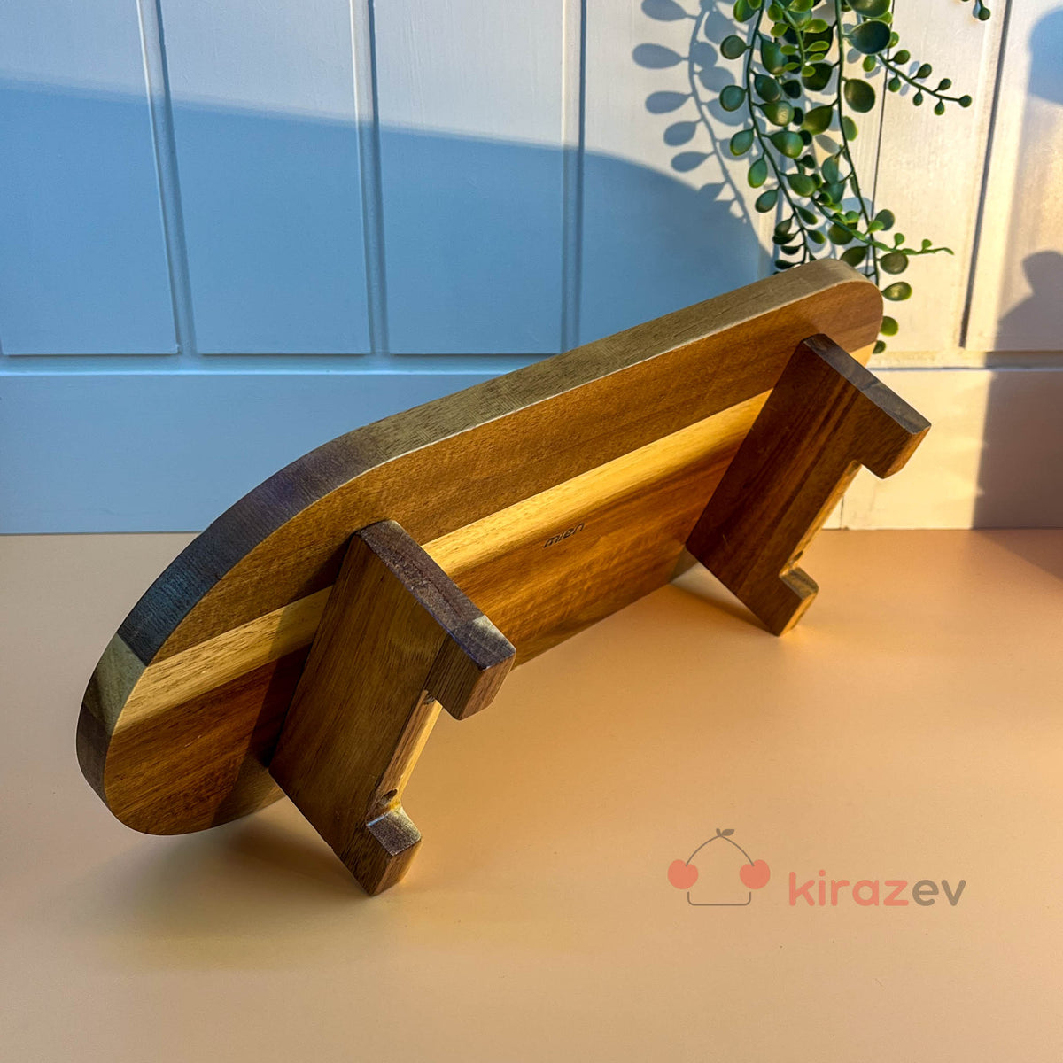 Akasya Ayaklı Oval Sunum Panosu - Kiraz Ev