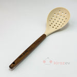 Akasya Saplı Silikon Krem Kevgir – Isıya Dayanıklı