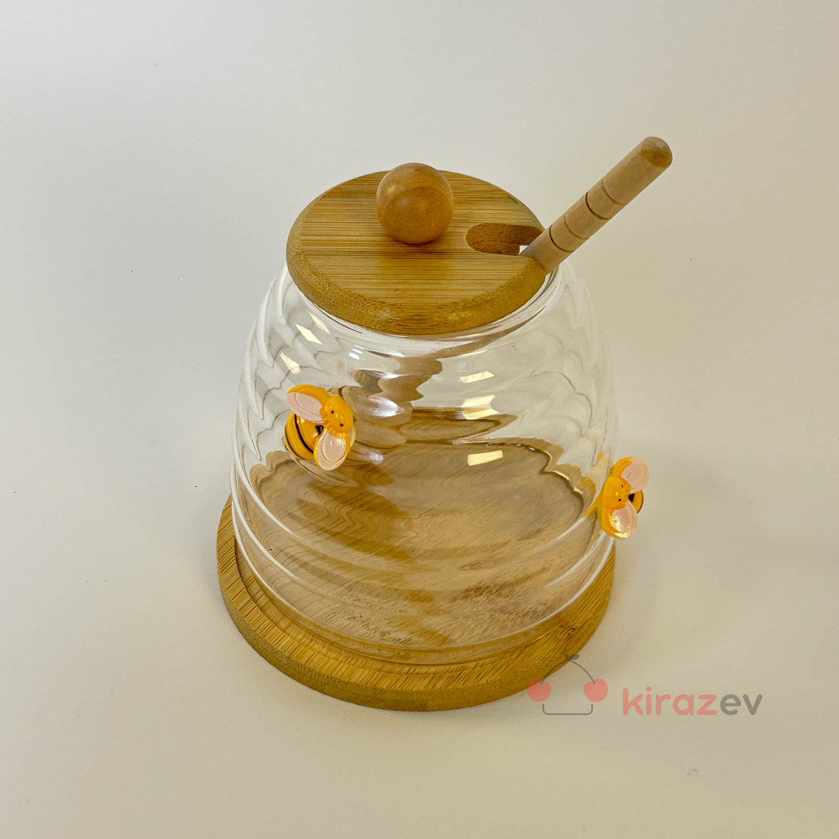 Arı Figürlü Cam Bal Kavanozu – Kaşıklı Dekoratif Bal Kavanozu 350 ml