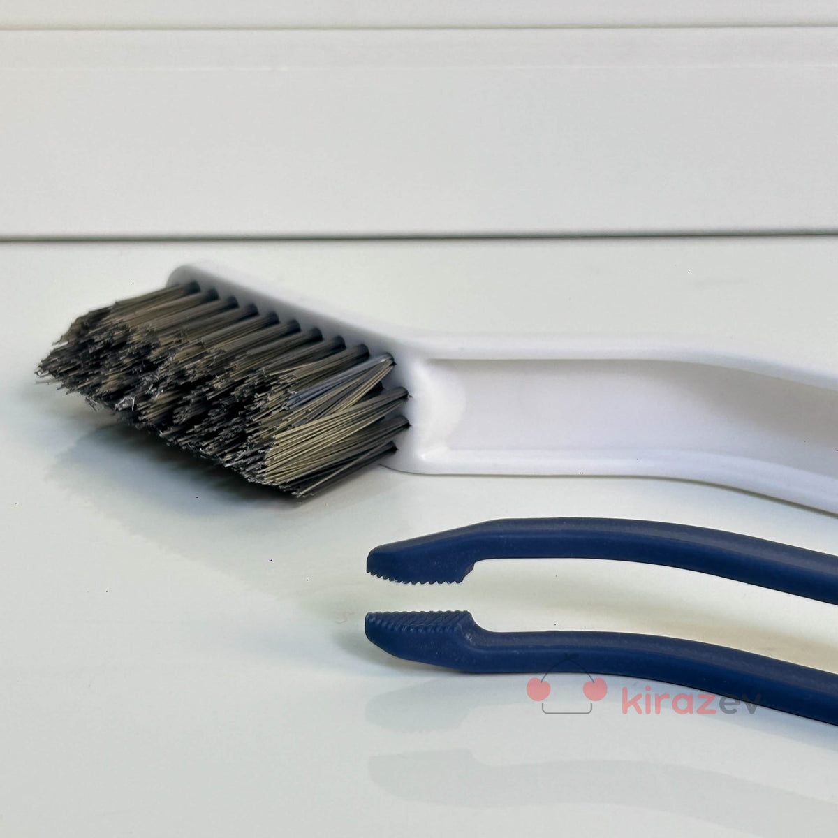 Beyaz Cımbızlı Detay Temizlik Fırçası