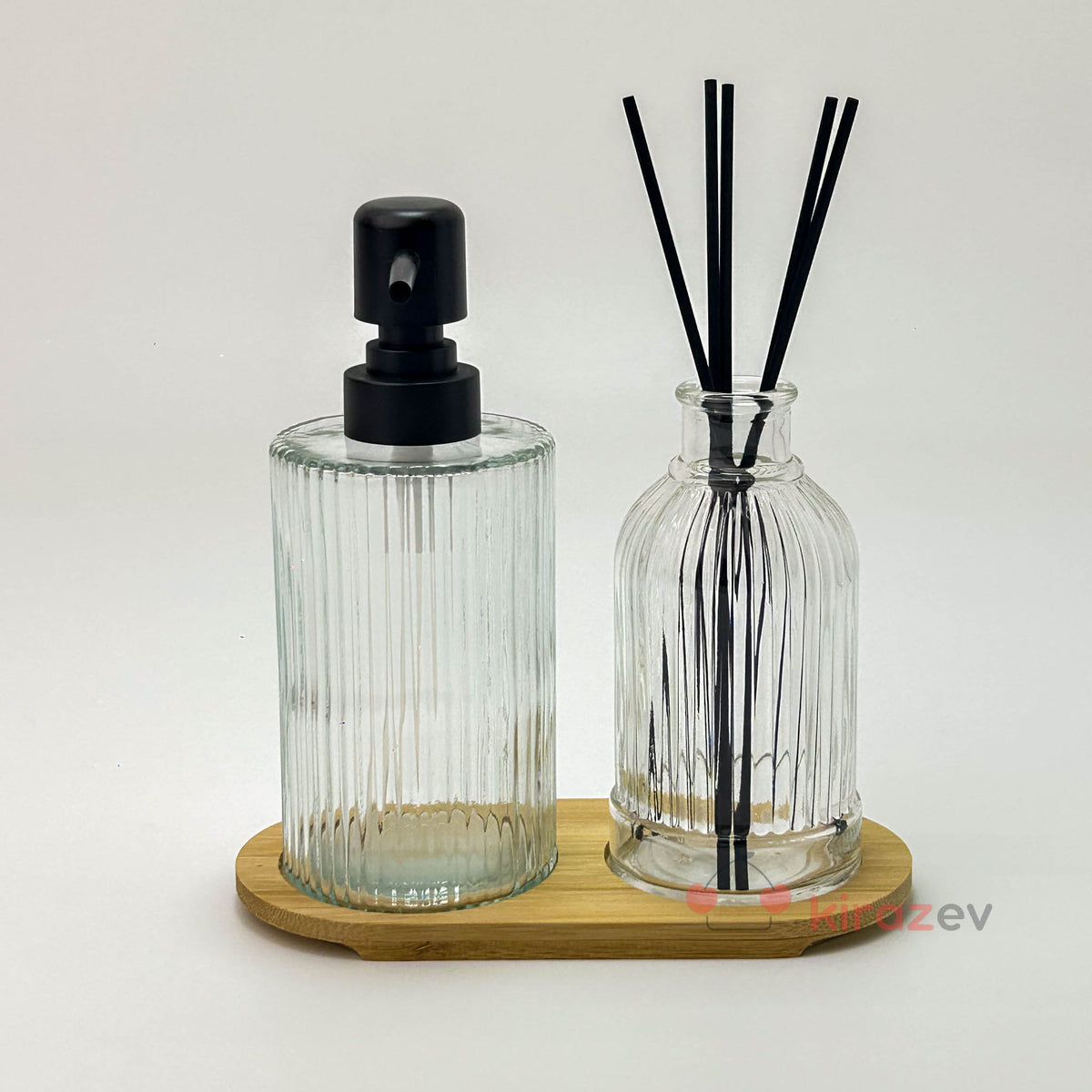 Cam Dekoratif Sıvı Sabunluk ve Koku Seti – Bambu Stantlı