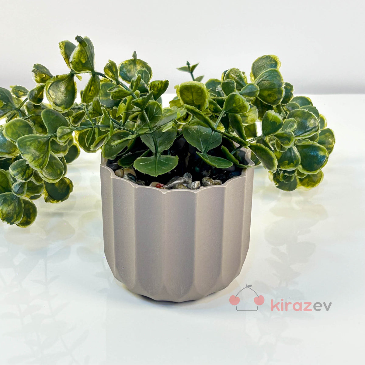 Çizgili Saksılı Yeşil Okaliptüs Sarkıt Yapay Bitki