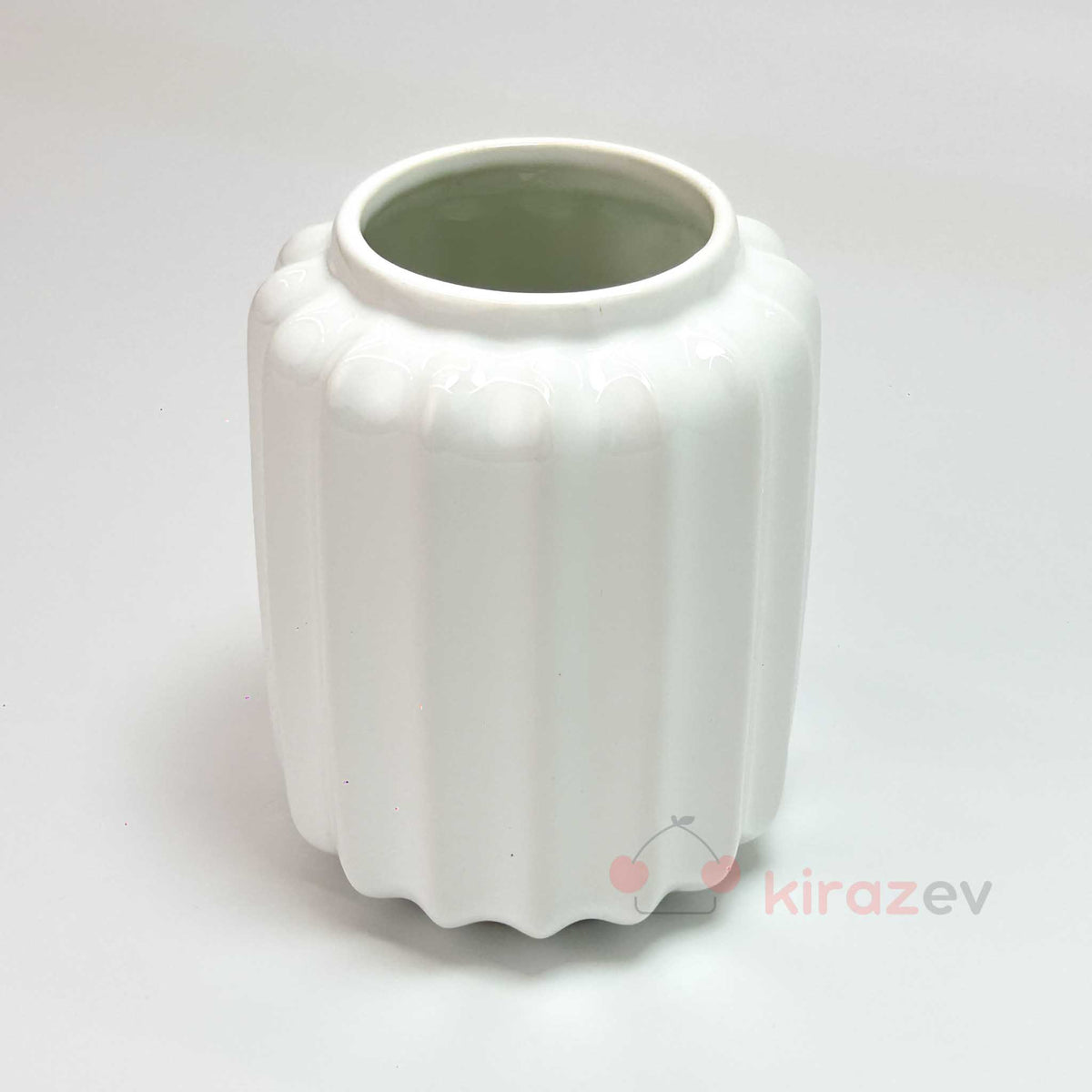 Kısa Çizgili Seramik Vazo