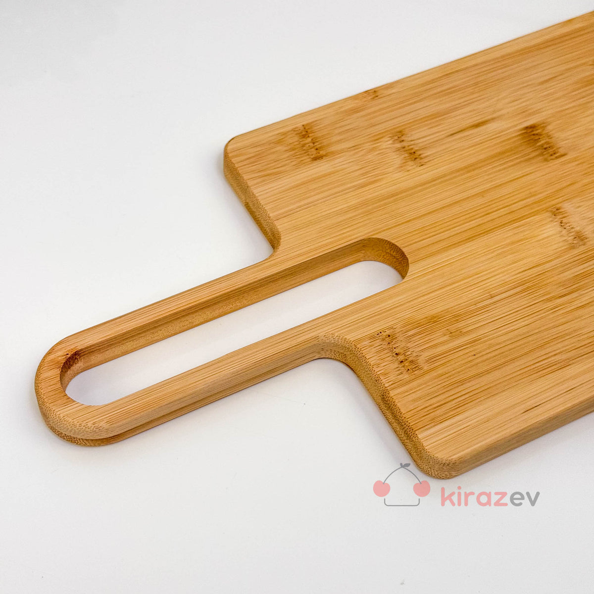 Kulplu Bambu Kesim Panosu & Sunum Tahtası – 33×18 cm