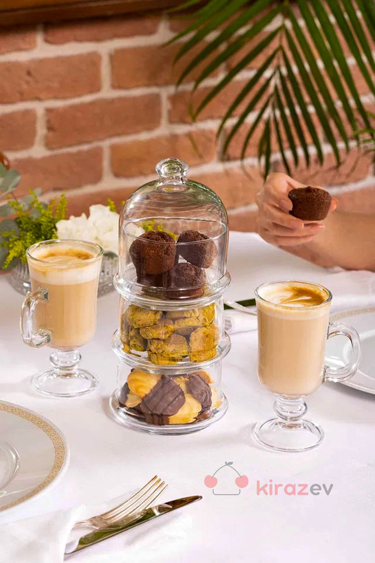 Paşabahçe Villa Patisserie – 3 Katlı Kapaklı Cam Sunumluk