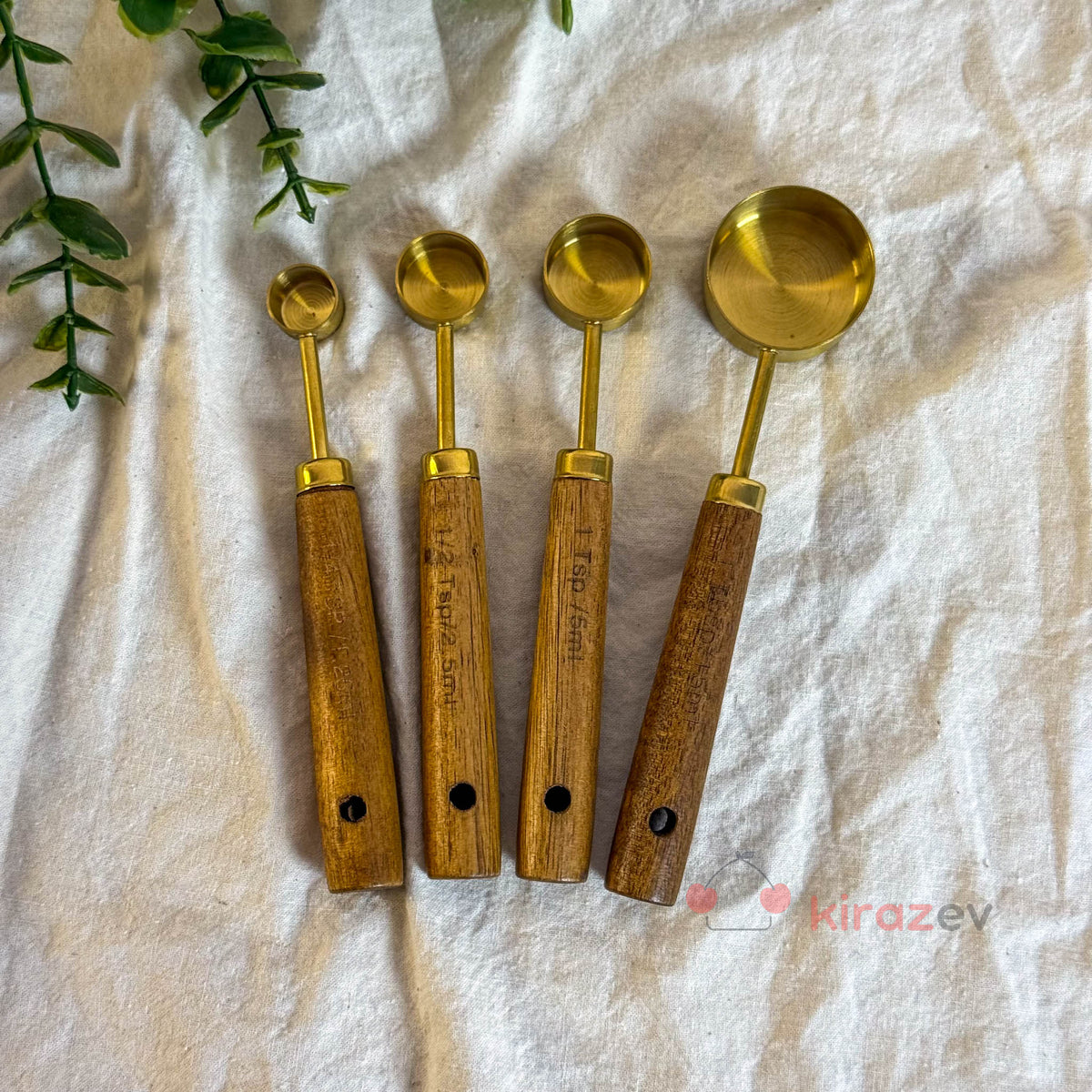 4’lü Akasya Saplı Ölçü Kaşığı Seti
