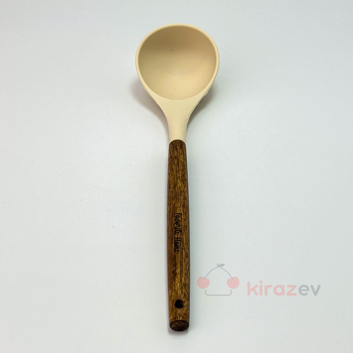 Akasya Saplı Krem Silikon Kepçe – Isıya Dayanıklı