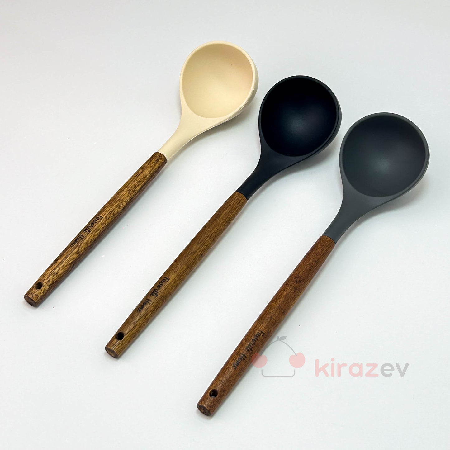 Akasya Saplı Gri Silikon Kepçe – Isıya Dayanıklı