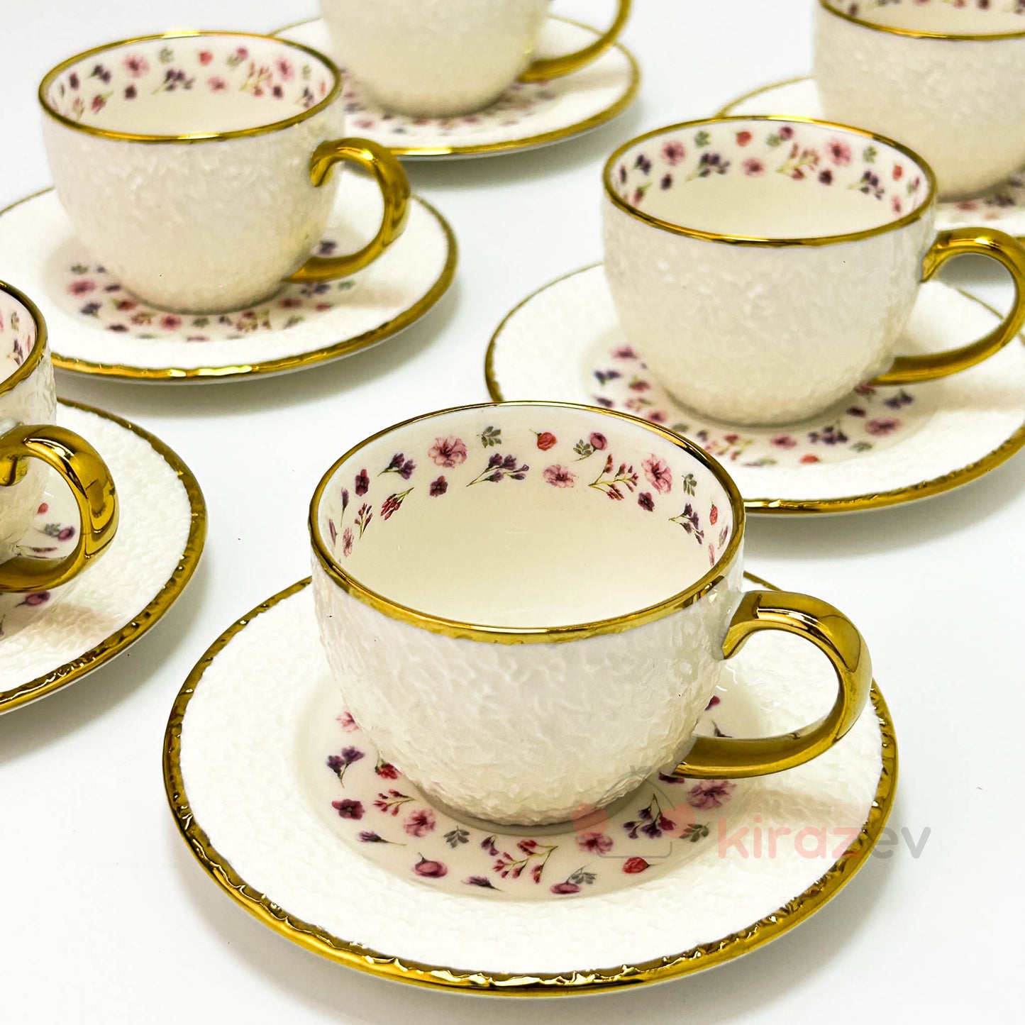 Altın Detaylı Çiçekli Porselen Kahve Fincanı 6’lı Set
