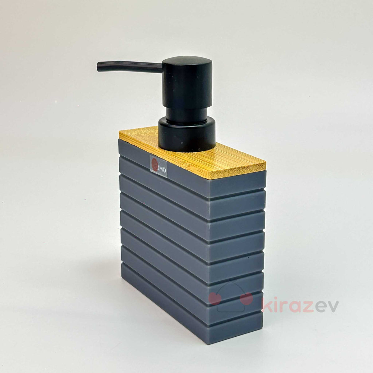 By Como Bambu Kapaklı Sıvı Sabunluk – 4 Renk Seçeneği