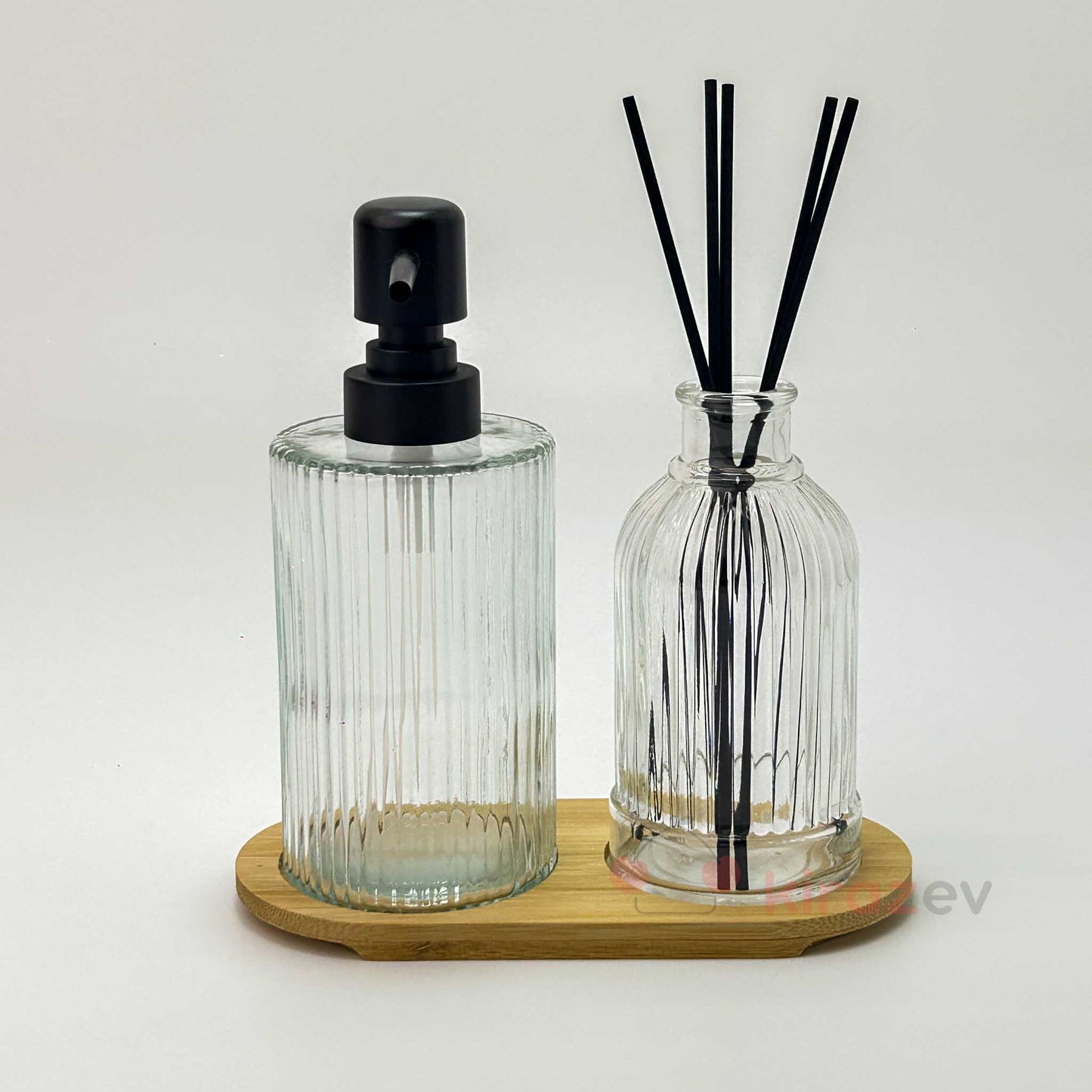 Cam Dekoratif Sıvı Sabunluk ve Koku Seti – Bambu Stantlı
