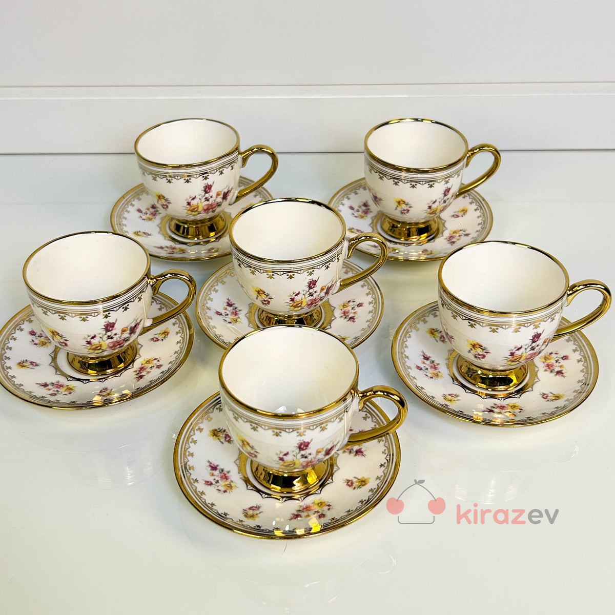 Çiçek Desenli Altın Yaldızlı Kahve Fincanı 6’lı