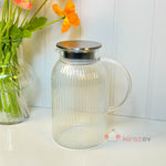 Çizgili Cam Sürahi – Metal Kapaklı