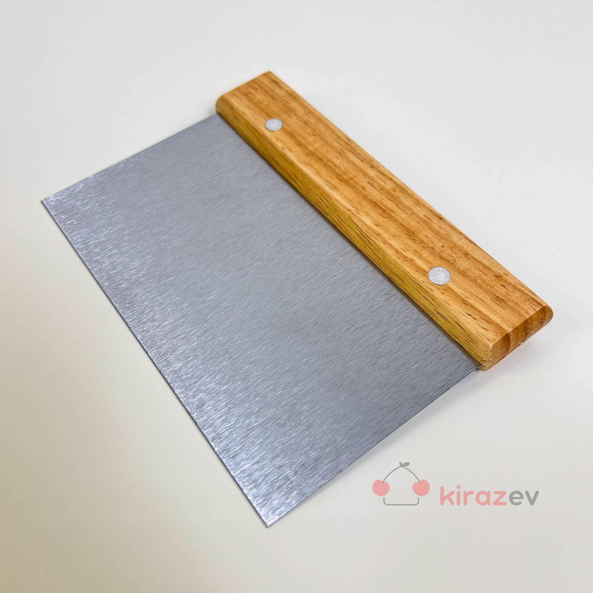 Ahşap Saplı Paslanmaz Çelik Hamur Kesici Spatula