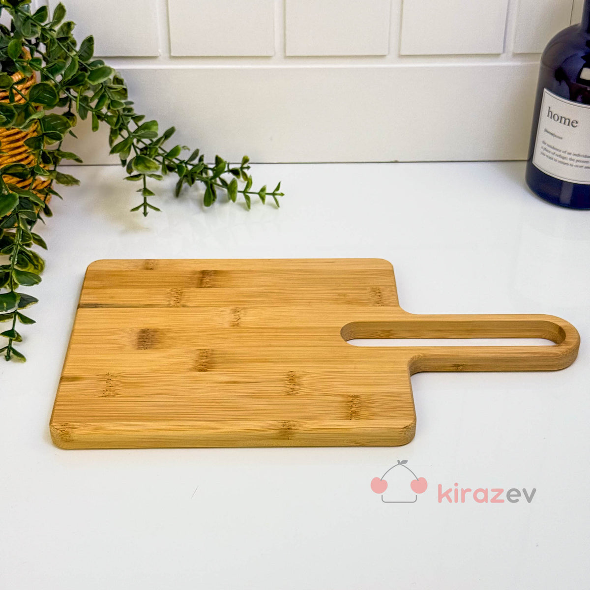 Kulplu Bambu Kesim Panosu & Sunum Tahtası – 33×18 cm