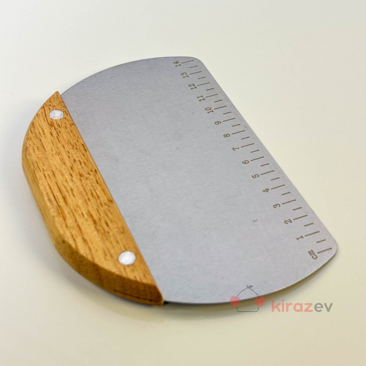 Oval Hamur Kesici Spatula – Ahşap Saplı 16 cm