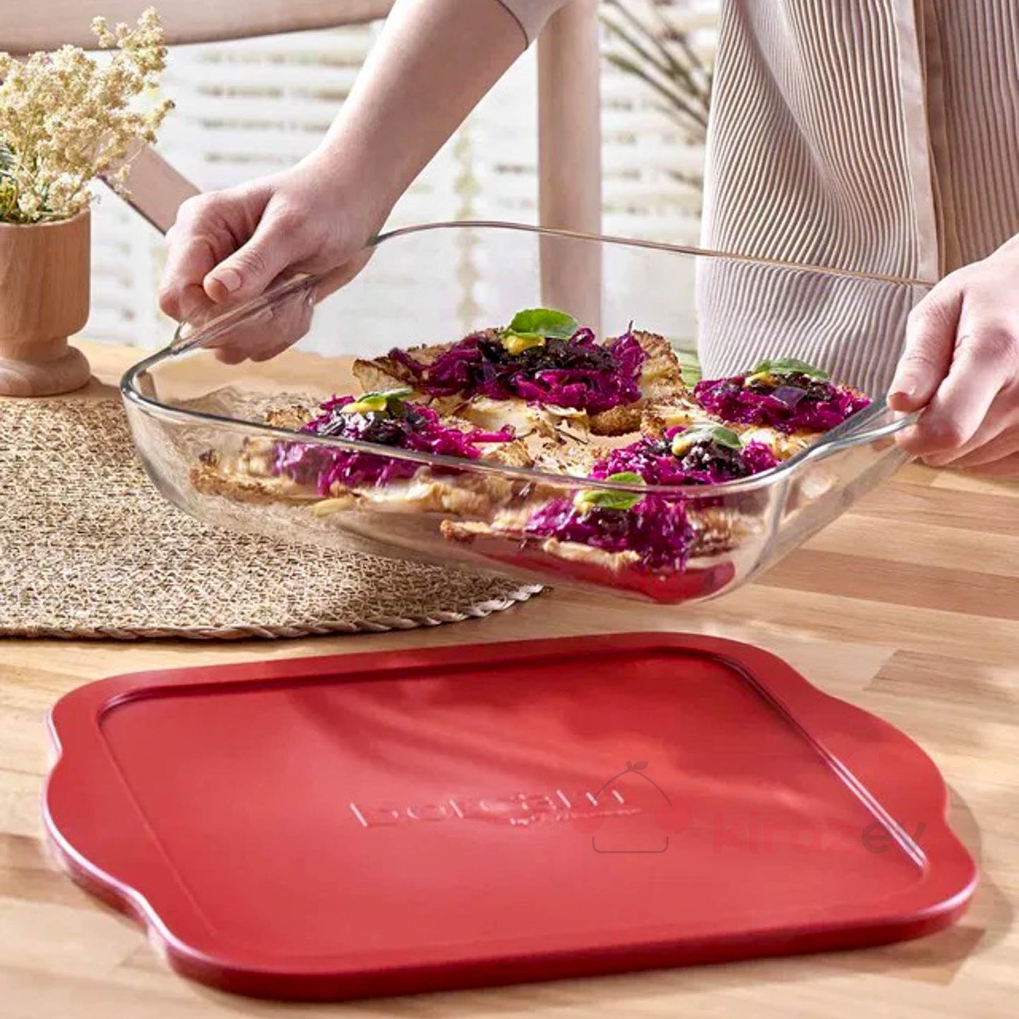 Paşabahçe Borcam Plastik Kapaklı Kare Tepsi 3200 cc