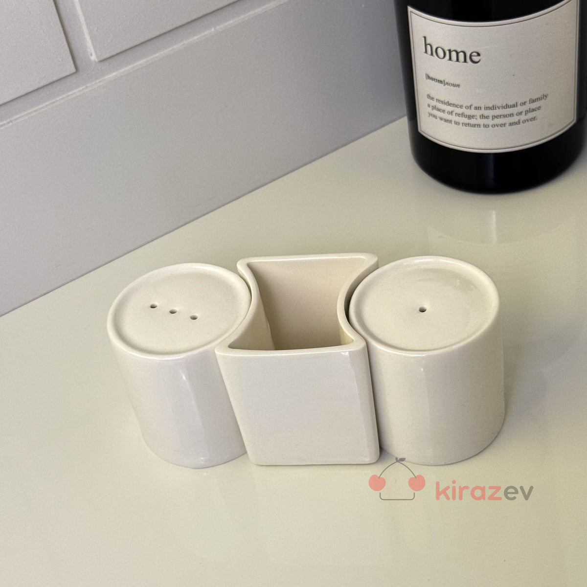 Porselen Tuzluk Seti – 3 Parça Minimal Tasarım