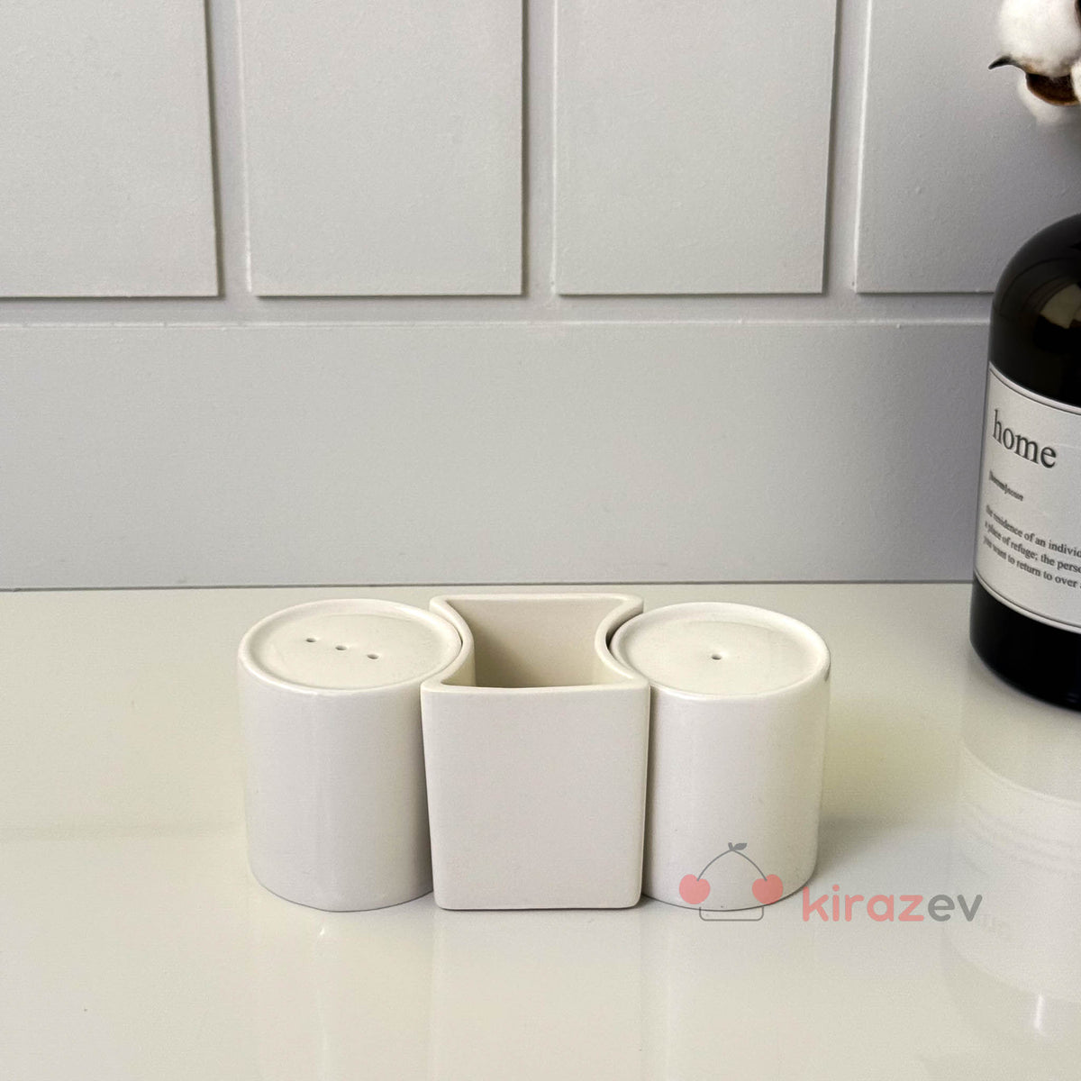 Porselen Tuzluk Seti – 3 Parça Minimal Tasarım