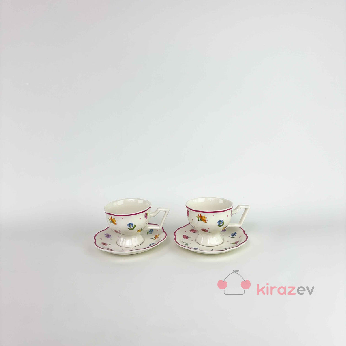 Kahve Fincanı Takımı - Renkli Çiçek Desenli