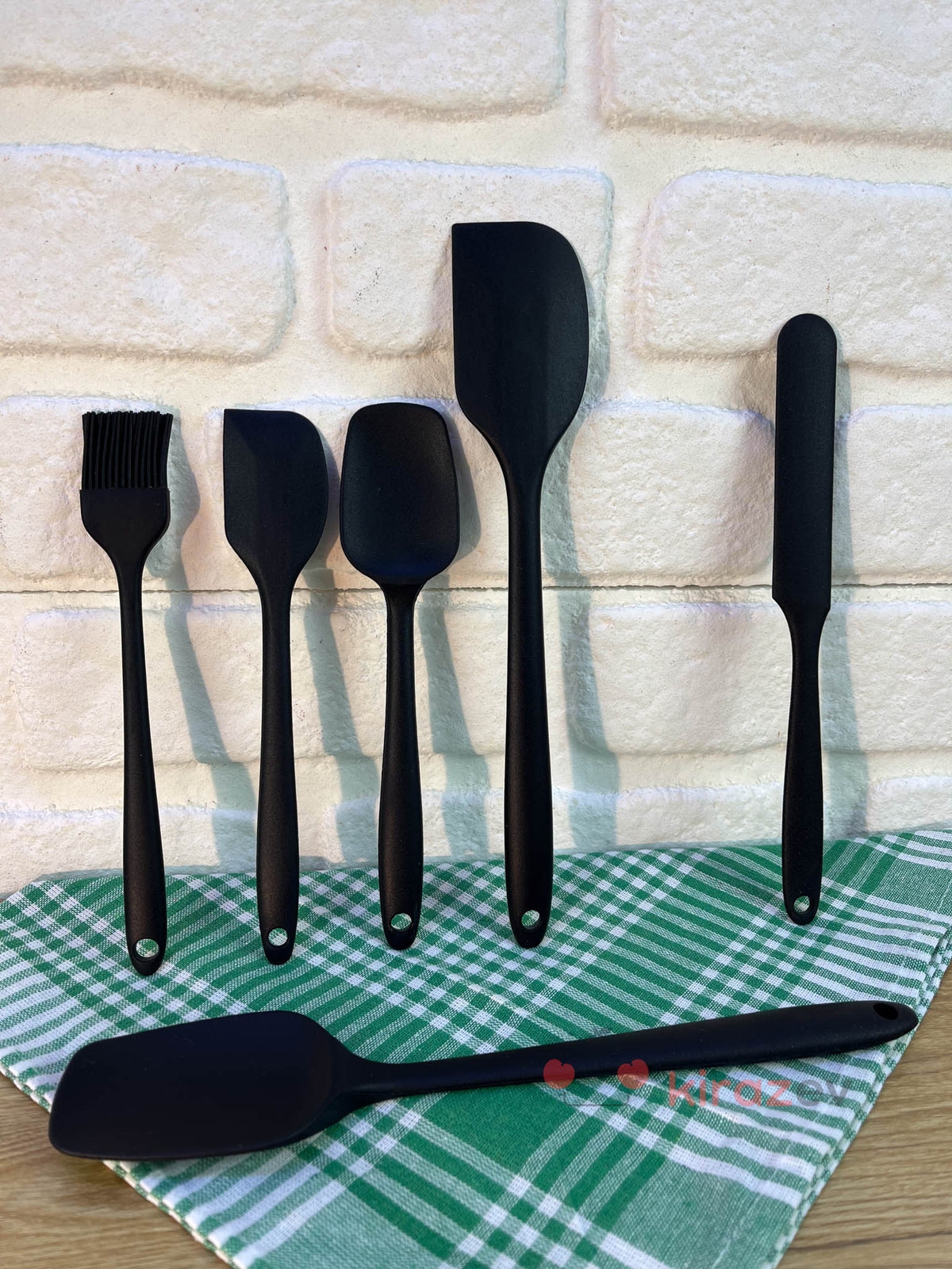 Siyah Silikon Mutfak Spatula Seti – Isıya Dayanıklı